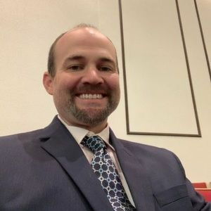 Meet your Posher, Jonathan